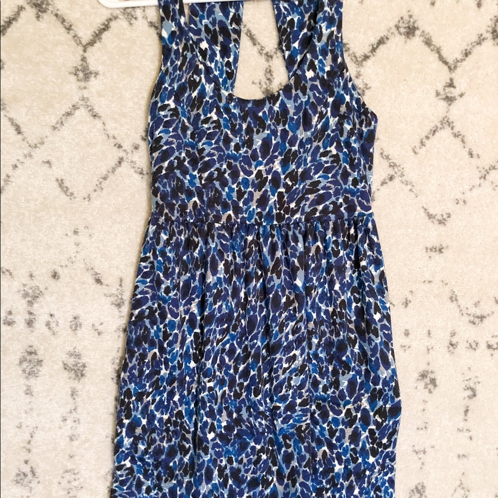 Silence and noise open back dress